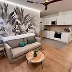 North Shore 4 *